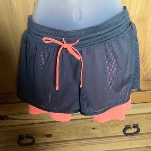 🌺 CHAMPION Work out shorts